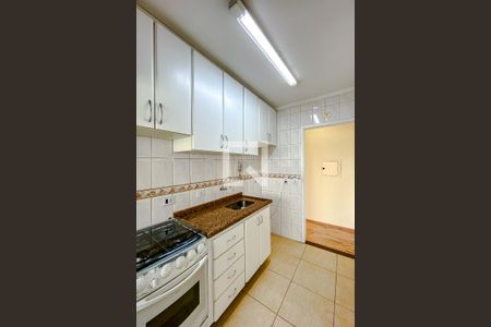 Apartamento para alugar com 65m², 2 quartos e 1 vagaCozinha