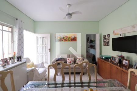 Casa à venda com 280m², 3 quartos e 3 vagasSala 