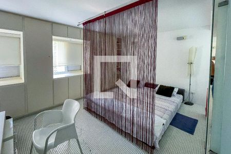 Apartamento à venda com 70m², 1 quarto e 2 vagasQuarto 