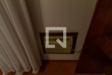 Casa à venda com 332m², 3 quartos e 4 vagasQuarto