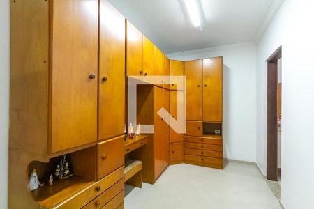 Casa à venda com 332m², 3 quartos e 4 vagasCloset da Suíte 1