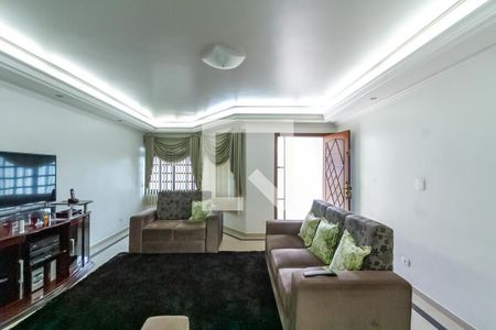 Casa à venda com 332m², 3 quartos e 4 vagasSala