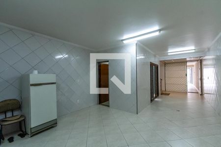 Casa à venda com 332m², 3 quartos e 4 vagasSalão de Festas