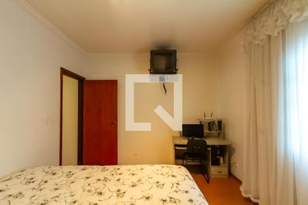 Casa à venda com 332m², 3 quartos e 4 vagasQuarto