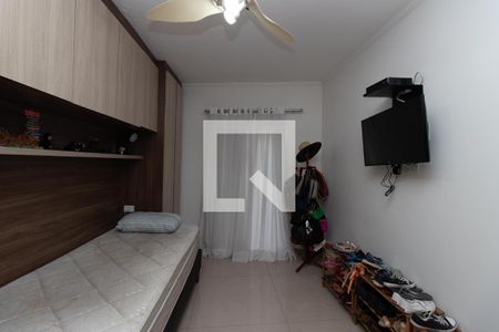 Casa à venda com 330m², 4 quartos e 3 vagas Casa à venda com 330m², 4 quartos e 3 vagasQuarto 3