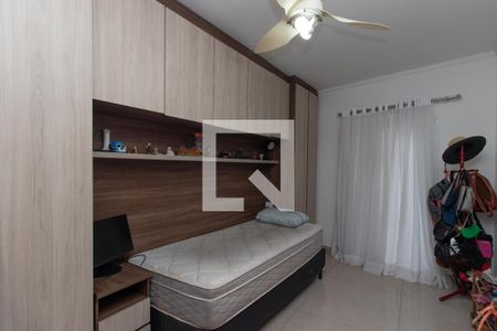 Casa à venda com 330m², 4 quartos e 3 vagas Casa à venda com 330m², 4 quartos e 3 vagasQuarto 3