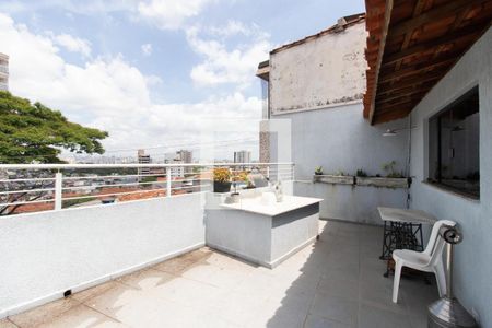 Casa à venda com 330m², 4 quartos e 3 vagas Casa à venda com 330m², 4 quartos e 3 vagasCobertura
