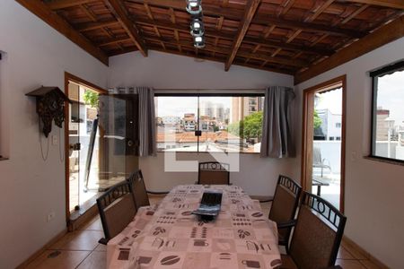 Casa à venda com 330m², 4 quartos e 3 vagas Casa à venda com 330m², 4 quartos e 3 vagasSala Cobertura