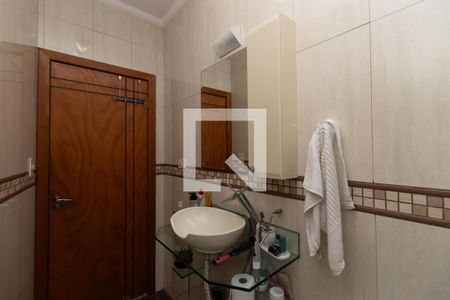 Casa à venda com 330m², 4 quartos e 3 vagas Casa à venda com 330m², 4 quartos e 3 vagasBanheiro Social