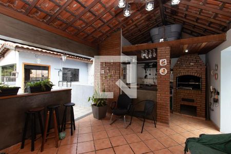 Casa à venda com 330m², 4 quartos e 3 vagas Casa à venda com 330m², 4 quartos e 3 vagasÁrea Gourmet