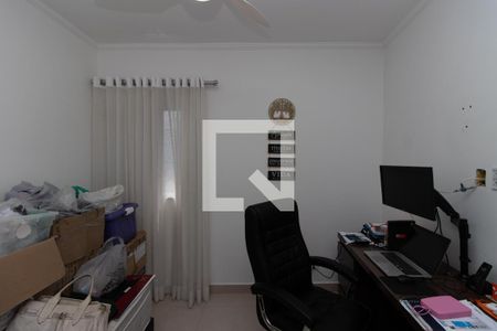 Casa à venda com 330m², 4 quartos e 3 vagas Casa à venda com 330m², 4 quartos e 3 vagasQuarto 2