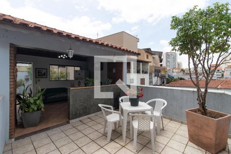 Casa à venda com 330m², 4 quartos e 3 vagas Casa à venda com 330m², 4 quartos e 3 vagasCobertura