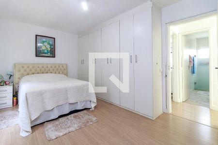 Casa à venda com 180m², 3 quartos e 2 vagas Casa à venda com 180m², 3 quartos e 2 vagasSuíte