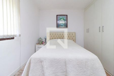 Casa à venda com 180m², 3 quartos e 2 vagas Casa à venda com 180m², 3 quartos e 2 vagasSuíte