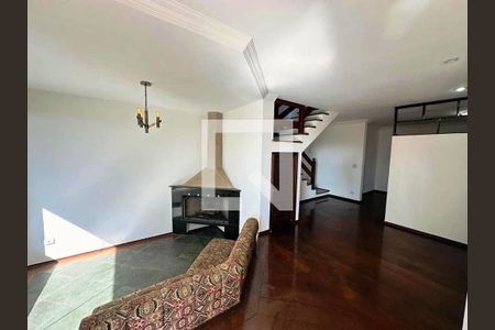 Casa à venda com 340m², 4 quartos e 5 vagas Casa à venda com 340m², 4 quartos e 5 vagasFoto 02