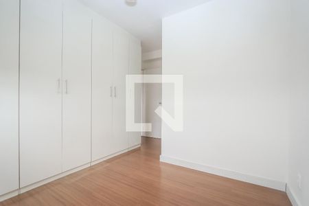 Suite de apartamento para alugar com 3 quartos, 73m² em Jardim Wanda, Taboão da Serra