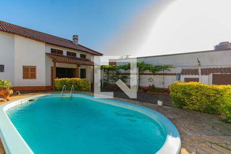 Casa à venda com 600m², 5 quartos e 2 vagas Casa à venda com 600m², 5 quartos e 2 vagasÁrea comum