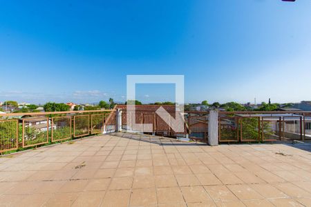 Casa à venda com 600m², 5 quartos e 2 vagas Casa à venda com 600m², 5 quartos e 2 vagasVaranda