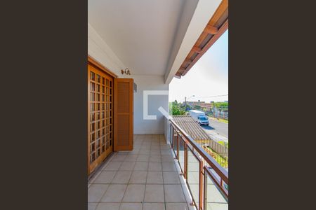 Casa à venda com 600m², 5 quartos e 2 vagas Casa à venda com 600m², 5 quartos e 2 vagasVaranda - Quarto