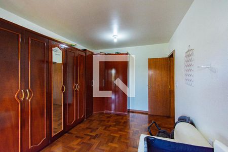 Casa à venda com 600m², 5 quartos e 2 vagas Casa à venda com 600m², 5 quartos e 2 vagasQuarto 3