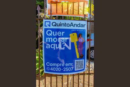 Casa à venda com 600m², 5 quartos e 2 vagas Casa à venda com 600m², 5 quartos e 2 vagasPlaca