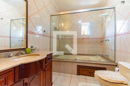 Casa à venda com 600m², 5 quartos e 2 vagas Casa à venda com 600m², 5 quartos e 2 vagasBanheiro - Quarto