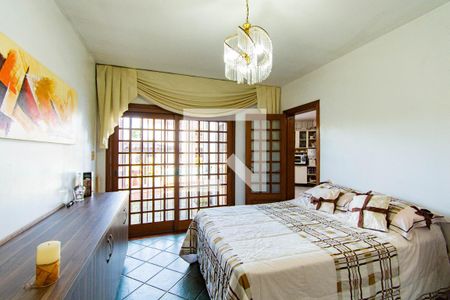 Casa à venda com 600m², 5 quartos e 2 vagas Casa à venda com 600m², 5 quartos e 2 vagasQuarto 5