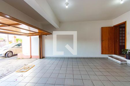 Casa à venda com 600m², 5 quartos e 2 vagas Casa à venda com 600m², 5 quartos e 2 vagasÁrea comum