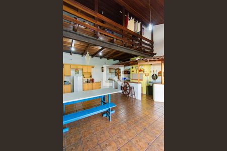 Casa à venda com 600m², 5 quartos e 2 vagas Casa à venda com 600m², 5 quartos e 2 vagasÁrea Gourmet