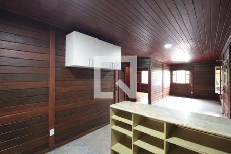 Casa para alugar com 304m², 3 quartos e 6 vagasCasa 2 - Cozinha