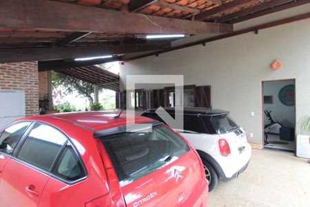 Casa para alugar com 304m², 3 quartos e 6 vagasCasa 1 - Garagem