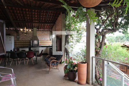 Casa para alugar com 304m², 3 quartos e 6 vagasCasa 1 - Área Gourmet