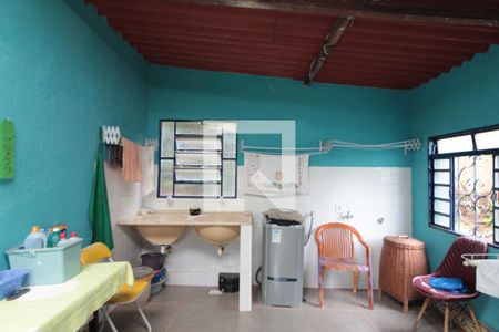 Casa para alugar com 304m², 3 quartos e 6 vagasCasa 2 - Área de Serviço