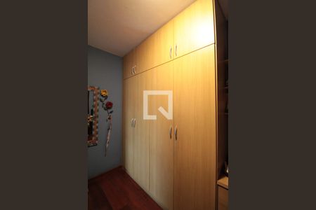 Casa para alugar com 304m², 3 quartos e 6 vagasCasa 1 - Quarto