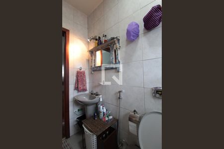 Casa para alugar com 304m², 3 quartos e 6 vagasCasa 1 - Banheiro Social