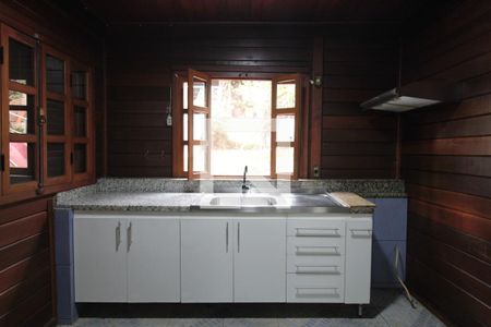 Casa para alugar com 304m², 3 quartos e 6 vagasCasa 2 - Cozinha