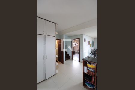 Casa para alugar com 304m², 3 quartos e 6 vagasCasa 1 - Cozinha