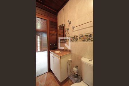 Casa para alugar com 304m², 3 quartos e 6 vagasCasa 2 - Banheiro Social