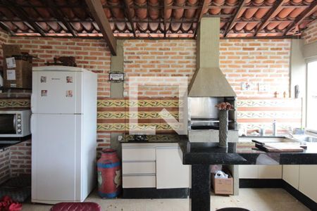 Casa para alugar com 304m², 3 quartos e 6 vagasCasa 1 - Área Gourmet