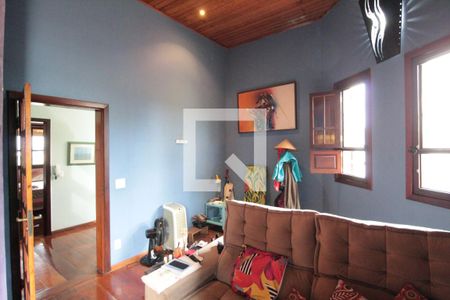 Casa para alugar com 304m², 3 quartos e 6 vagasCasa 1 - Sala de TV