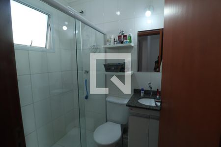 Casa de condomínio à venda com 132m², 3 quartos e 3 vagasBanheiro Social