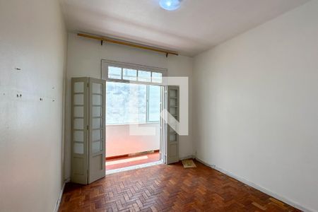Quarto 01 de apartamento à venda com 3 quartos, 110m² em Copacabana, Rio de Janeiro