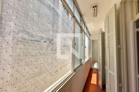 Apartamento à venda com 110m², 3 quartos e sem vagaVaranda