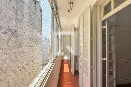 Apartamento à venda com 110m², 3 quartos e sem vagaVaranda