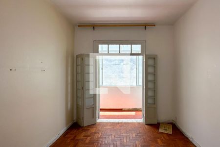 Quarto 01 de apartamento à venda com 3 quartos, 110m² em Copacabana, Rio de Janeiro