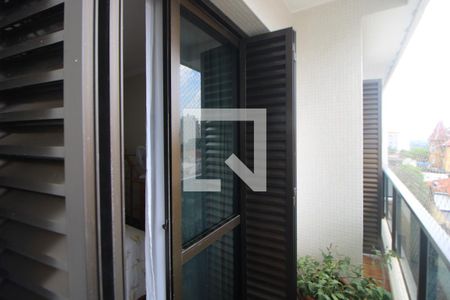 Apartamento à venda com 170m², 4 quartos e 2 vagasSuíte 2 - Varanda