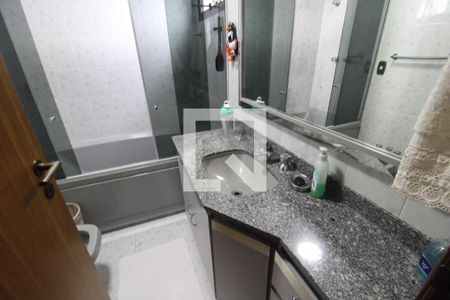 Apartamento à venda com 170m², 4 quartos e 2 vagasSuíte - Banheiro