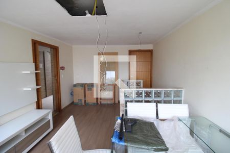 Casa à venda com 200m², 3 quartos e 2 vagasCorredor