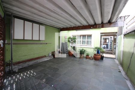 Casa à venda com 200m², 3 quartos e 2 vagasÁrea Comum