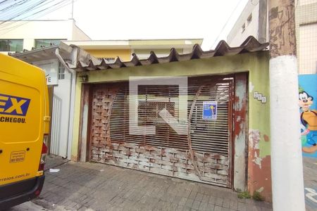 Casa à venda com 200m², 3 quartos e 2 vagasFachada